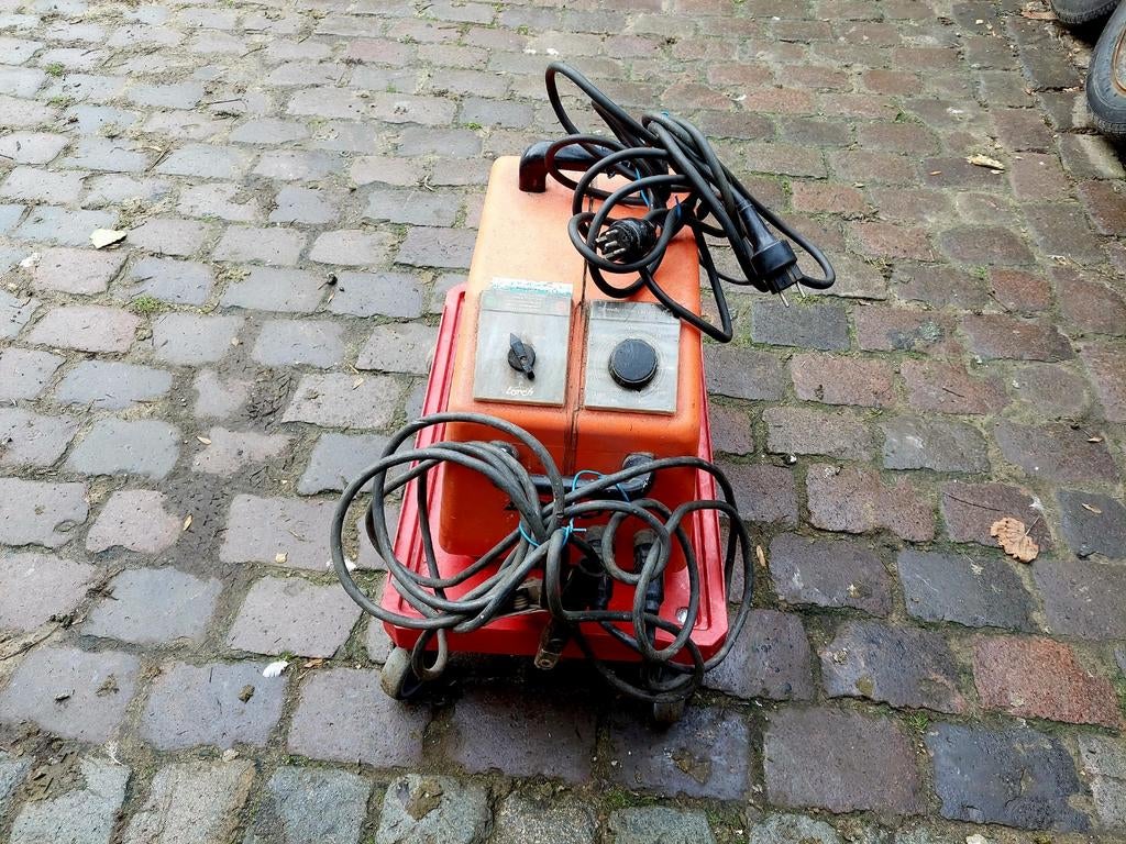 Grote lasapparaten monx3fase in zeer goed staat werkt perfec, Doe-het-zelf en Bouw, Gereedschap | Lasapparaten, Ophalen