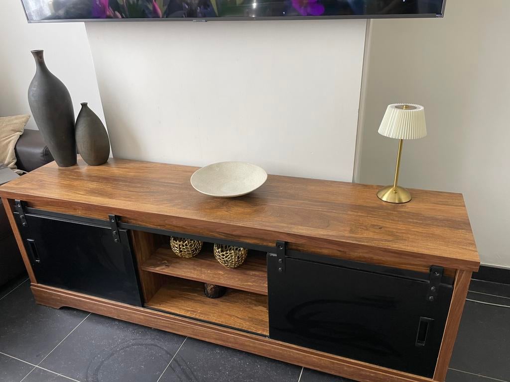 Tv kast, Ophalen, Zo goed als nieuw