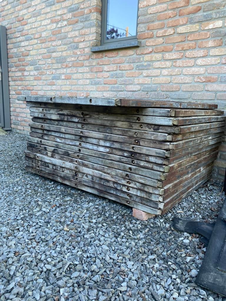 Panneaux de coffrage en Azobé renforcés, Bricolage & Construction, Bois & Planches, Enlèvement, Comme neuf, 25 à 50 mm, Moins de 200 cm