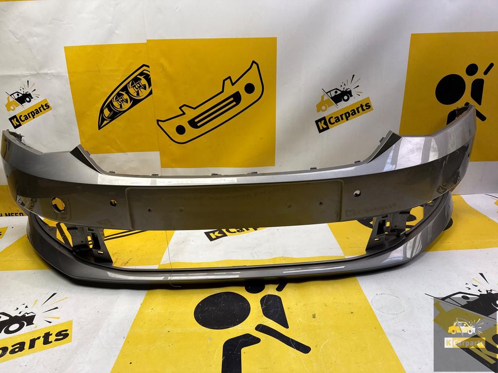 Skoda Fabia III 6V voorbumper 6V0807221 origineel, Voor, Tr. Vaclava Klementa 869
293 01  Mlada Boleslav, CZ, Skoda, Bumper