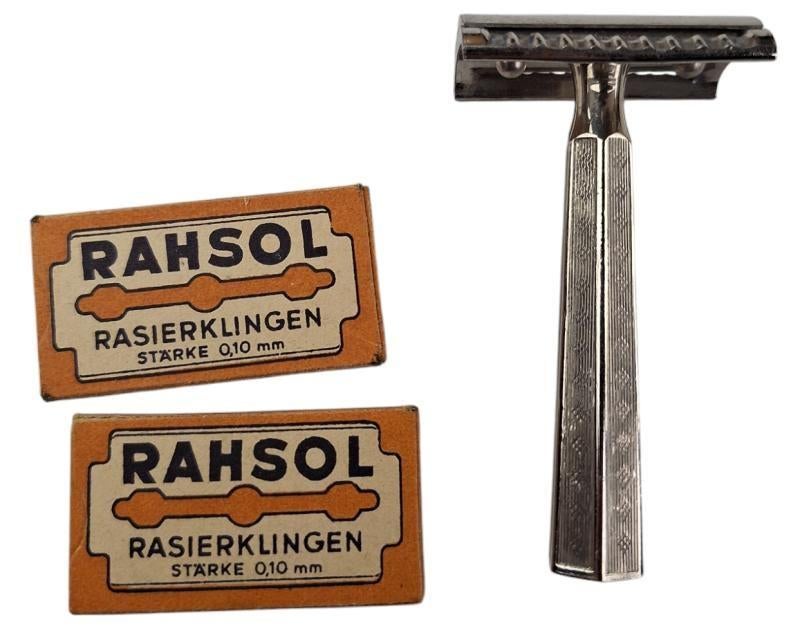 rasoir allemand de la  état d'usage avec 2 paquets de lames, Enlèvement ou Envoi
