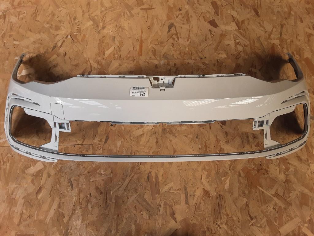BUMPER VOOR Volkswagen Golf VIII (CD1) (5H0807221G), Gebruikt, Mevr. I. Hauben, Bumper, Rue de l'Espoir 34 34
4030  GRIVEGNÉE, BE