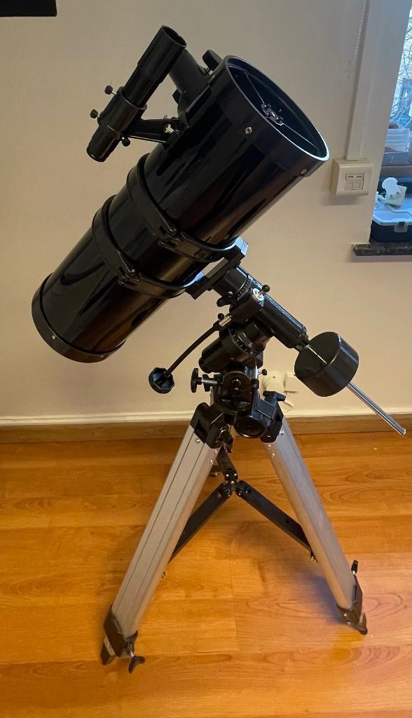 Nieuwe uniprodo-telescoop met statief, Audio, Tv en Foto, Optische apparatuur | Telescopen, Nieuw, Met statief, Ophalen