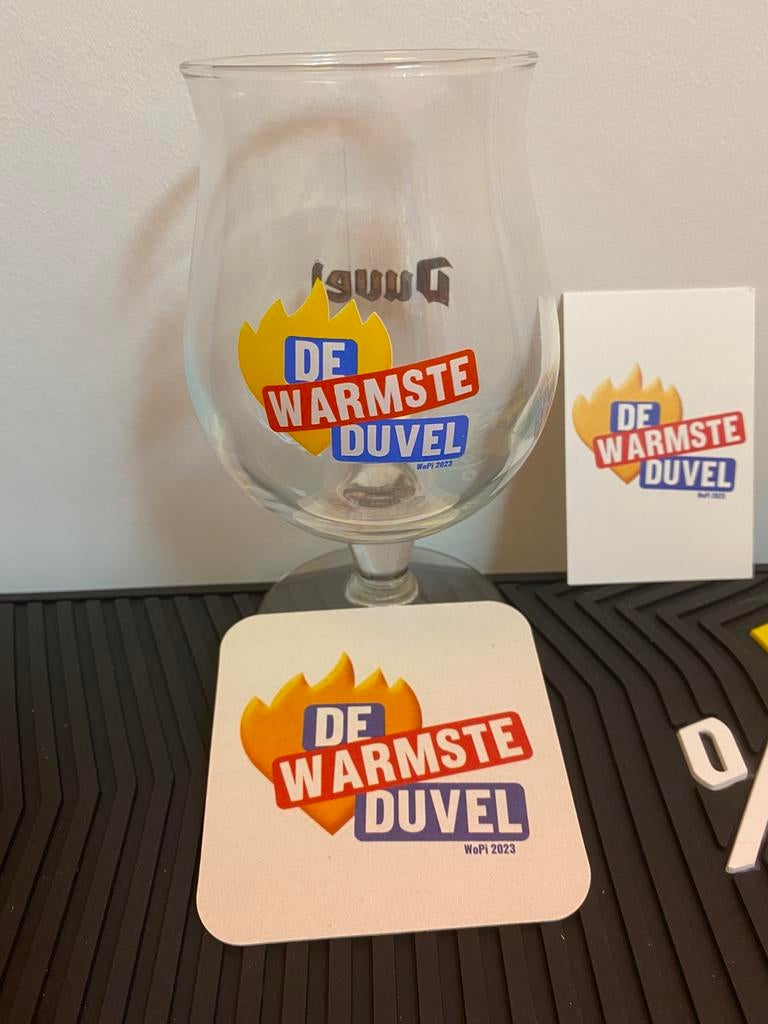 Duvel glas warmste week 2023, Verzamelen, Ophalen of Verzenden, Nieuw, Bierglas