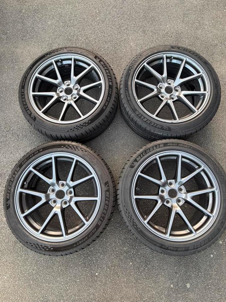 Jantes Tesla model 3, Autos : Pièces & Accessoires, Pneus & Jantes, Pneus et Jantes, Pneus été, 18 pouces, Utilisé, Enlèvement