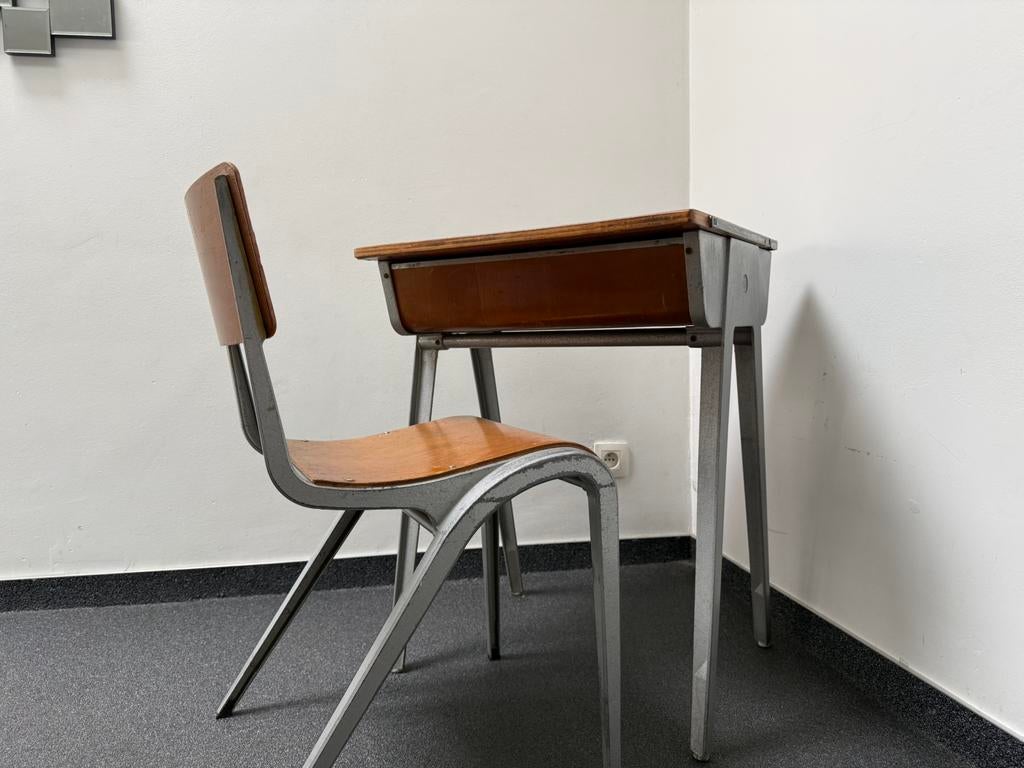Pupitre Vintage 40/50’s design James Leonar, Enlèvement