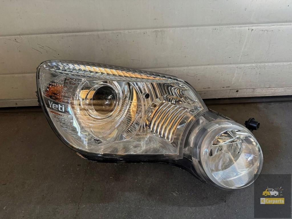 5L1941016B, Phare x non droit pour Skoda Yeti, Infoline@skoda-auto.cz, Tr. Vaclava Klementa 869
293 01  Mlada Boleslav, CZ, Utilisé