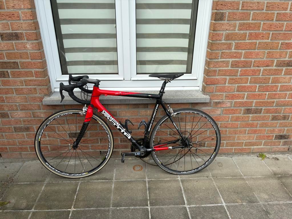 koers fiets Gianni Motta. banden vervangen/ schade aan zadel, Autres marques, 10 à 15 vitesses, 65 cm ou plus, Enlèvement