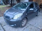 Toyota yaris 1.3 Benzine Gekeurd voor verkoop., Auto's, Particulier, Te koop, Benzine