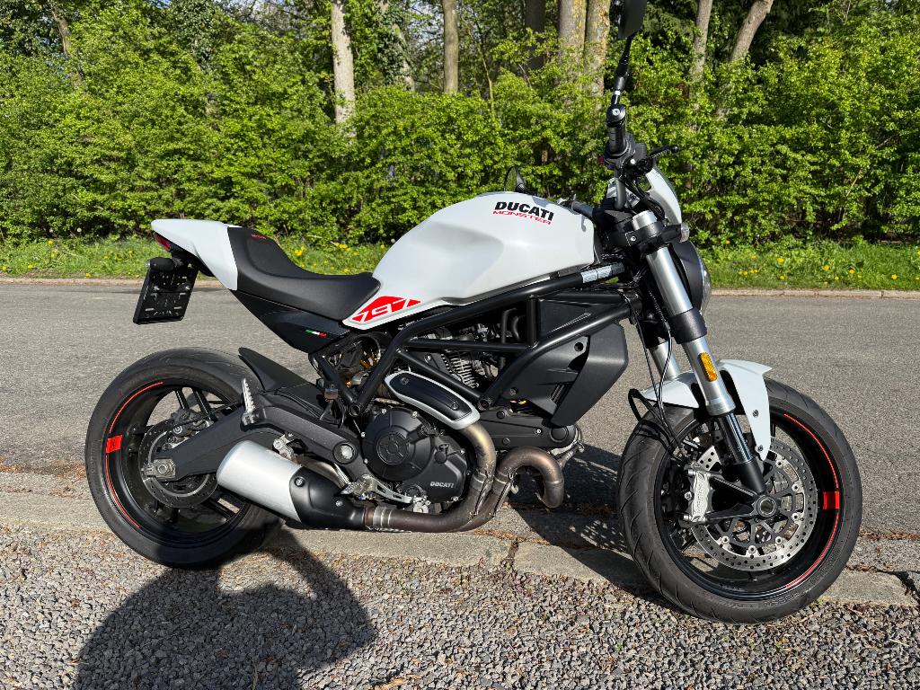 DUCATI MONSTER 797+, Motos, Occasion, Plus de 35 kW, Échappement sport, 2 cylindres