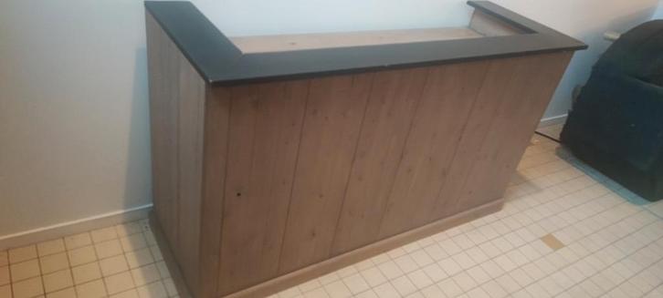 Mooie bar / toog, Huis en Inrichting, Woonaccessoires | Kisten, Ophalen