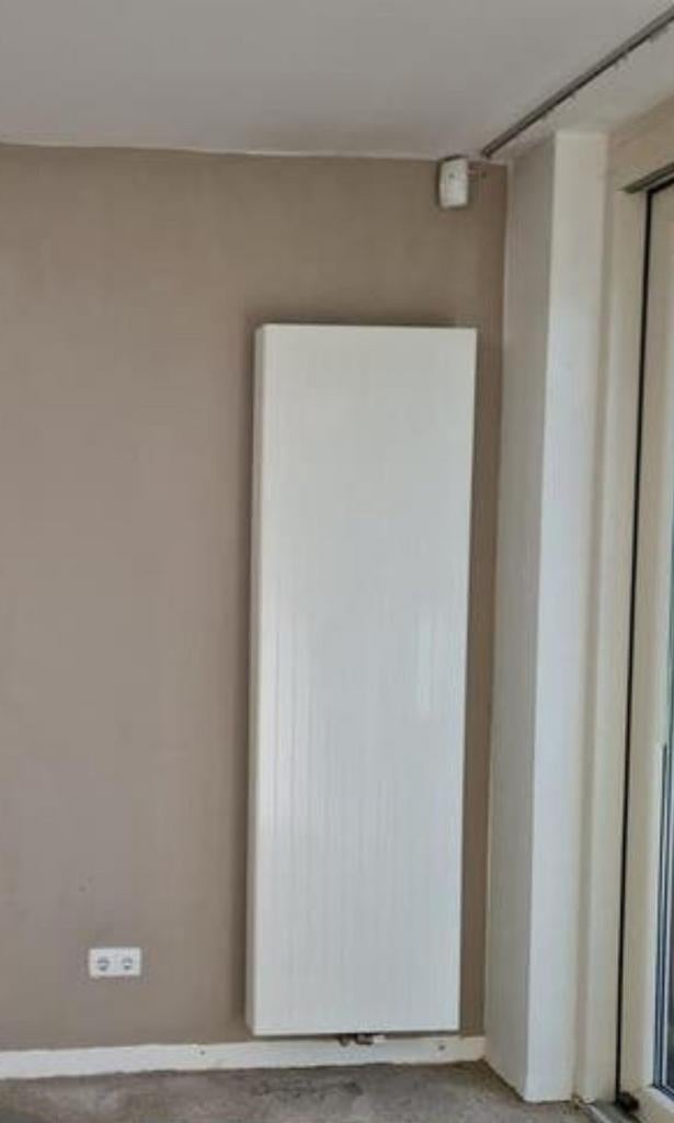 Radiateur design Henrad Alto Line 200x60 cm type 22 (2 pièce, Bricolage & Construction, Enlèvement