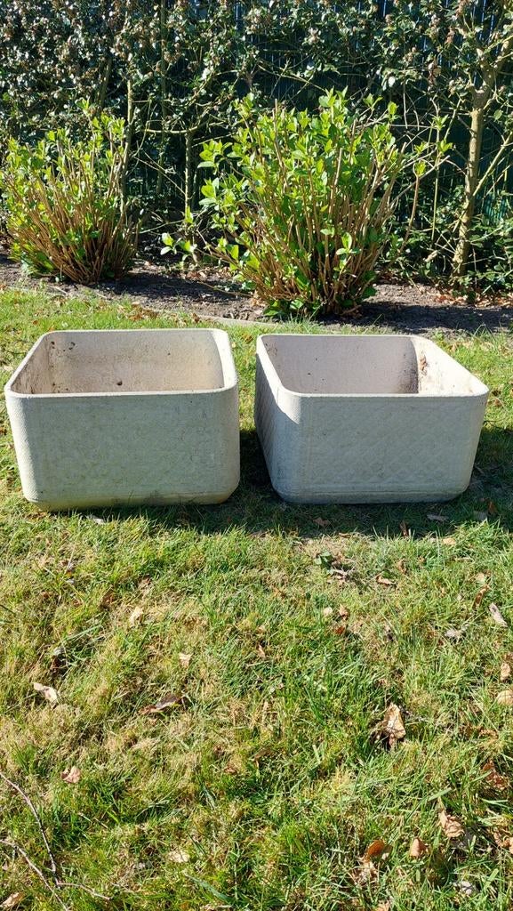 2 bloembakken - plantenbak - bloempotten, Ophalen