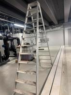 Échelle double, Enlèvement, Comme neuf
