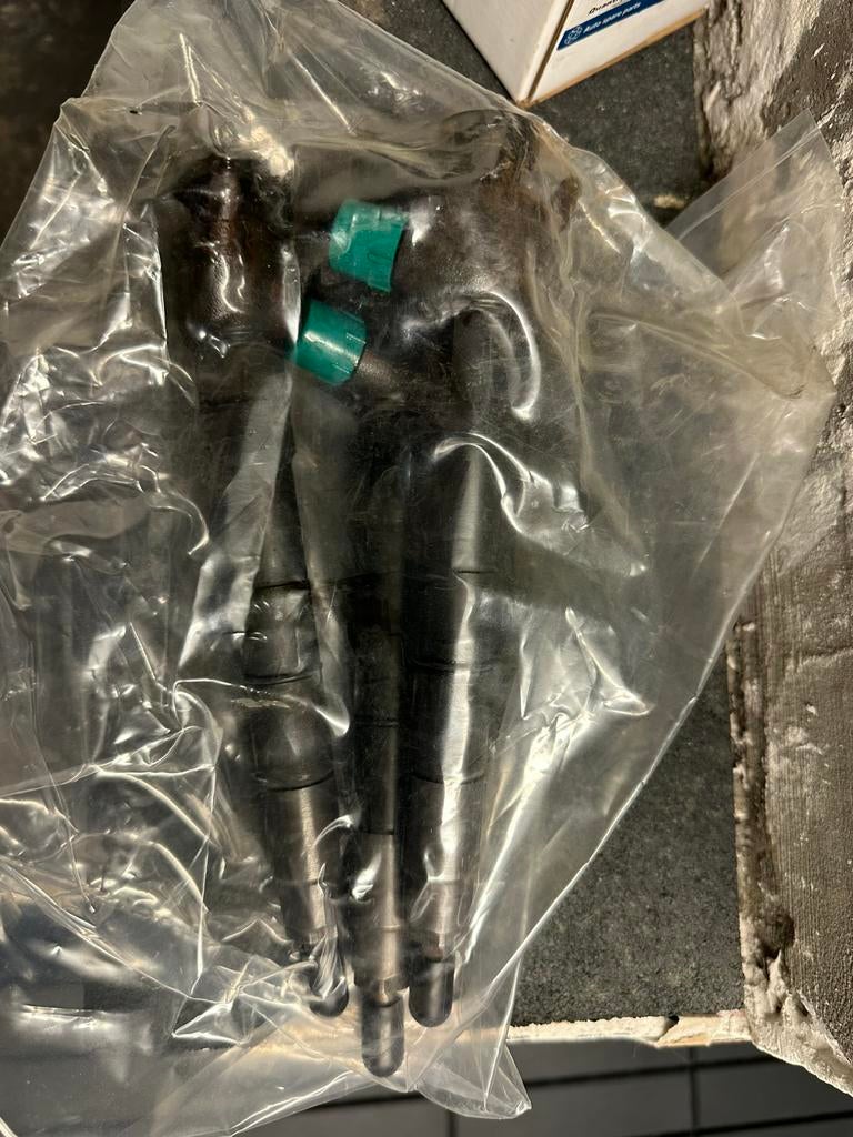 Nébuliseurs/unité d'injection Crafter 4 pièces révisées, Enlèvement, Révisé, Volkswagen