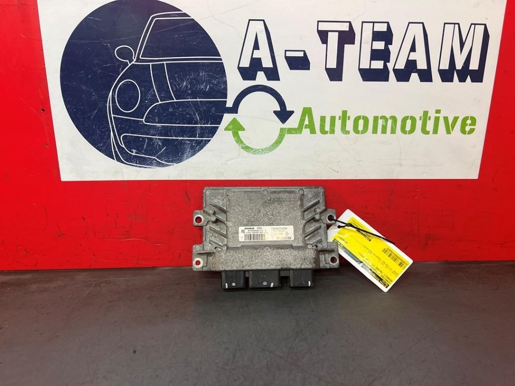 CALCULATEUR MOTEUR ECU Renault Twingo II (CN) (8200774747), Utilisé, Renault
