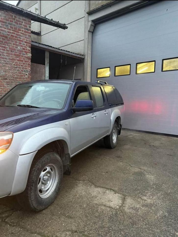 Mazda BT-50 double cabine de 2008, Autos, Camionnettes & Utilitaires, Particulier, 4x4, Mazda, Diesel, 5 portes, Boîte manuelle