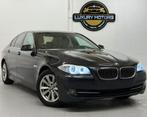 BMW F10 520dA automatische transmisie klaar voor registratie, Auto's, Euro 5, Achterwielaandrijving, 4 cilinders, Zwart