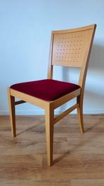 Mooie stoelen, Enlèvement