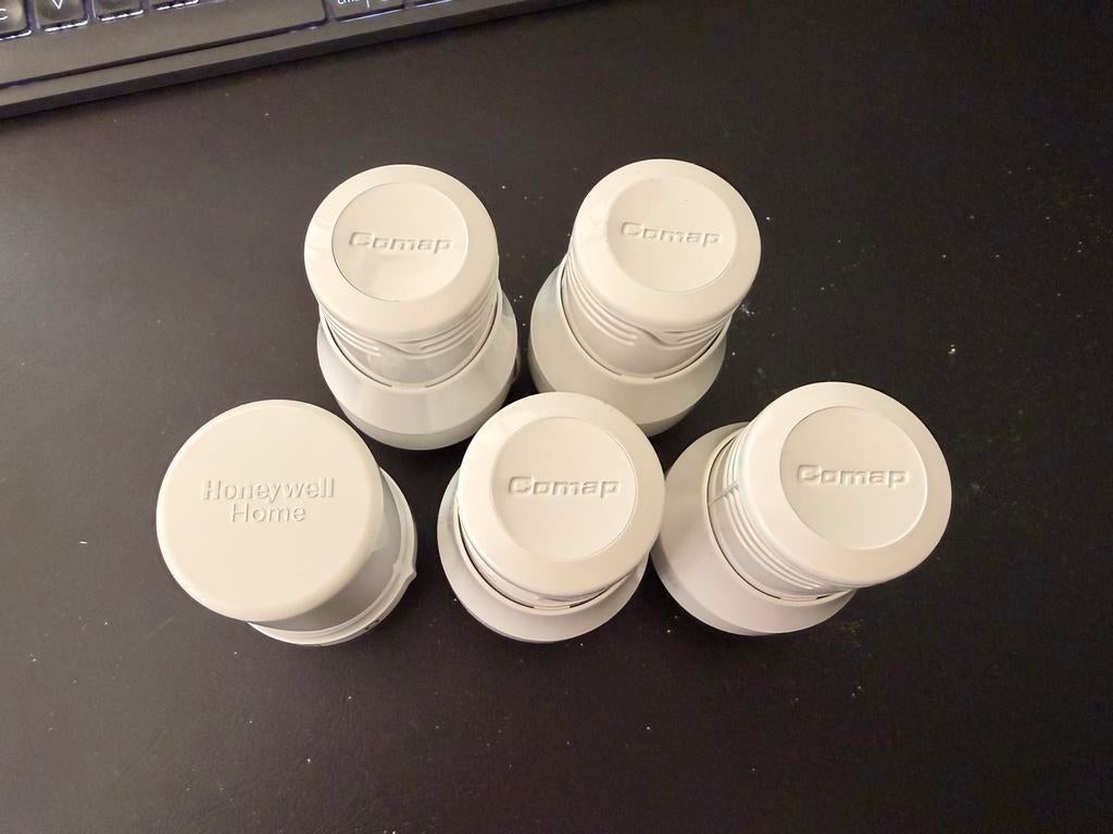 5x vannes thermostatiques, Enlèvement ou Envoi, Comme neuf, Autres types