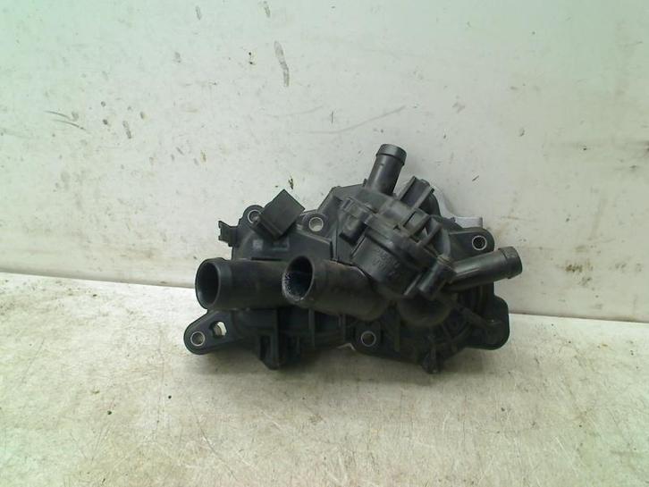 WATERPOMP MET THERMOSTAATHUIS Audi A1 Sportback (8XA / 8XF), Autos : Pièces & Accessoires, Climatisation & Chauffage, Audi, Utilisé