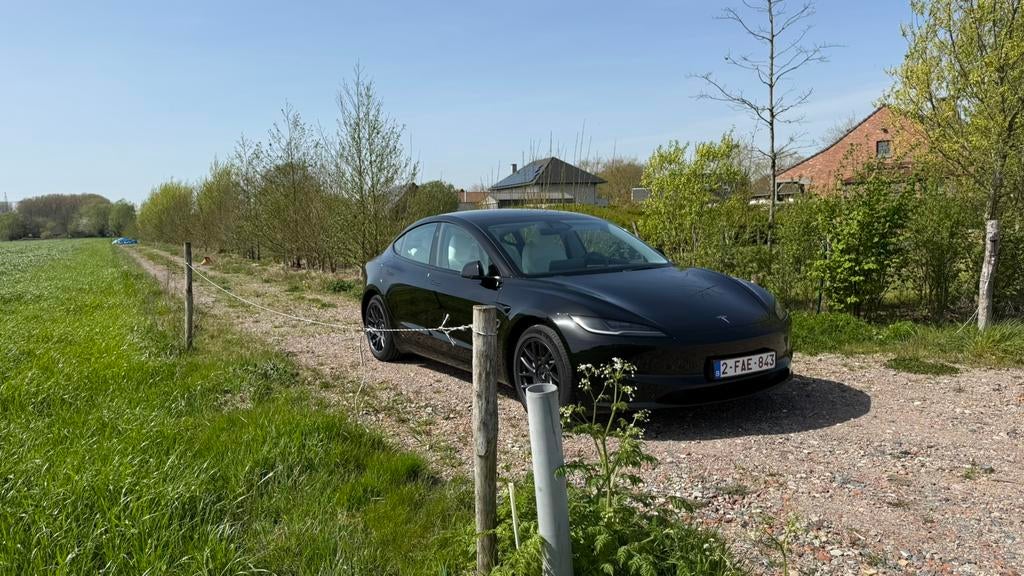 Tesla Model 3 Highland RWD (BTW aftrekbaar ), Autos, Tesla, Particulier, Model 3, Électrique, Coupé, 4 portes, Automatique, Noir