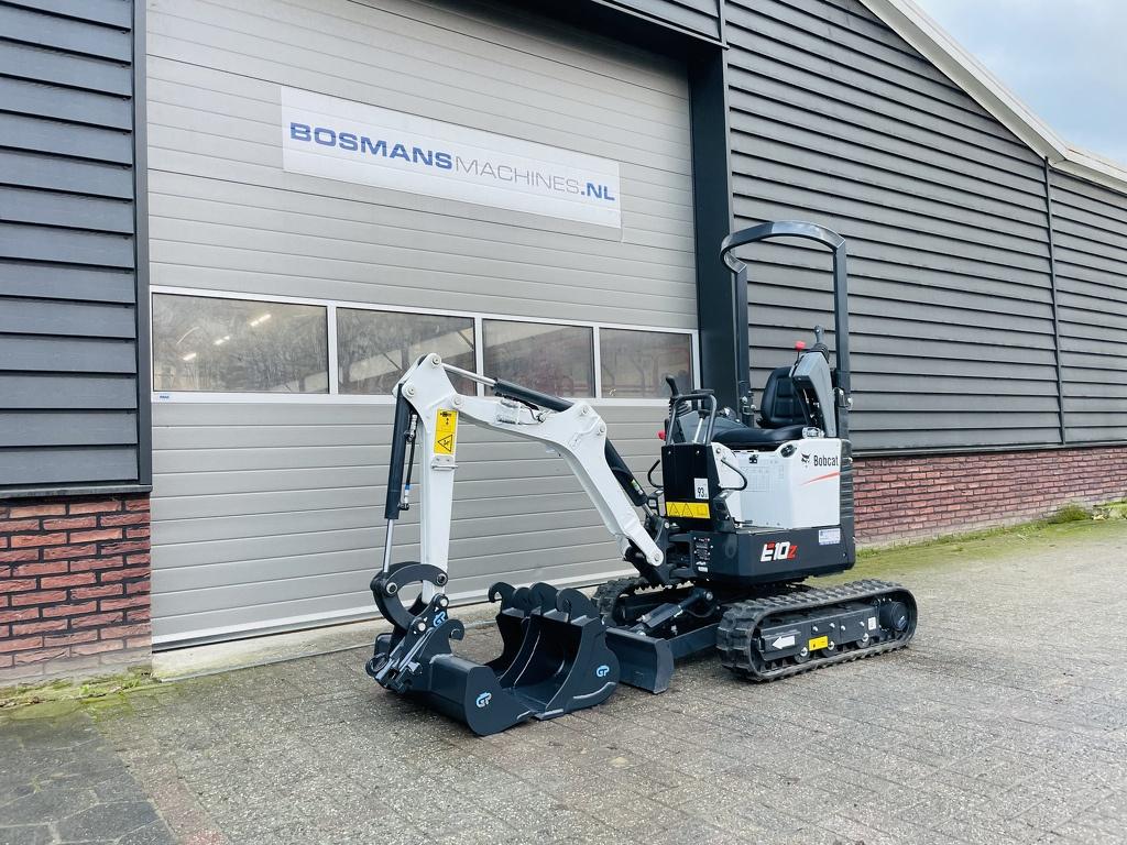 Bobcat E10z minigraver NIEUW incl CW05 wissel + 3 bakken, Zakelijke goederen, Machines en Bouw | Kranen en Graafmachines, Doosan Bob