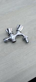 Dubbel waterkraan nieuw, Huis en Inrichting, Badkamer | Badkamermeubels, Ophalen