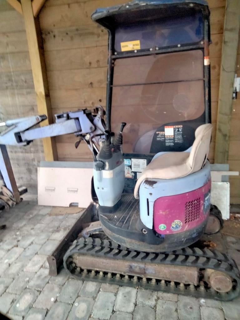 Minigraver komatsu, Ophalen