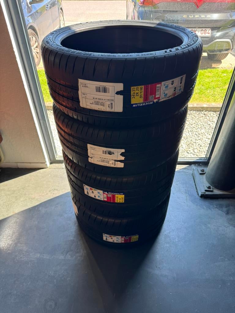 Michelin Pilot Sport Cup 2 - 4 nieuwe banden, Ophalen, Nieuw, Band(en), 20 inch