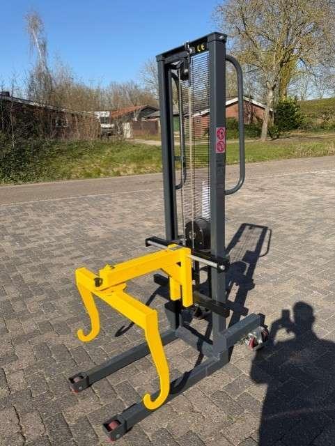 Fetra kraanhulp stapelaar handmatige hefhulp, Bricolage & Construction, Transpalettes, Comme neuf, Enlèvement ou Envoi