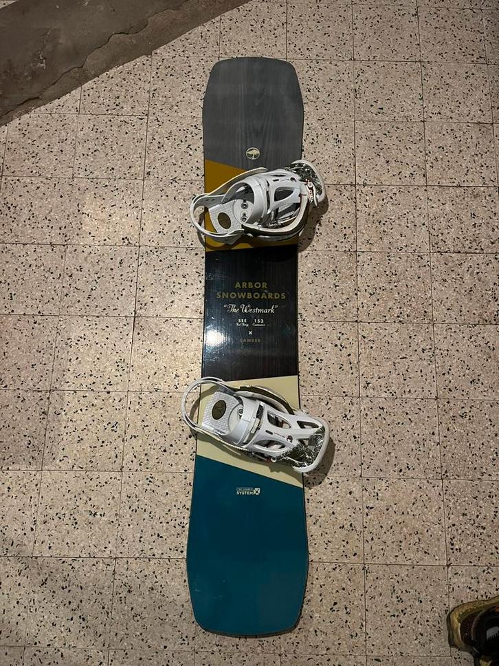 Snowboard “The Westmark” van Arbor, Sport en Fitness, Snowboarden, Gebruikt, Board, Ophalen