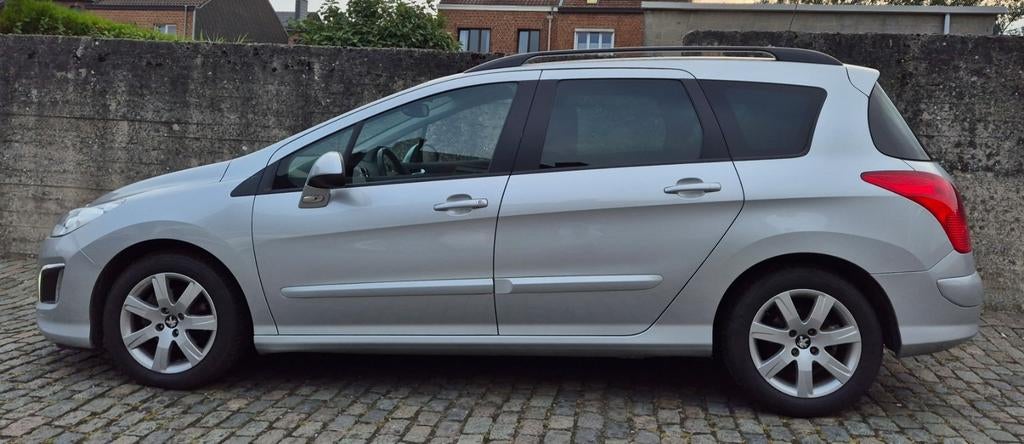 Peugeot 308 sw 16hdi 2011.120mkm 6vitesses 3700€, Euro 5, Boîte manuelle, 5 portes, Particulier