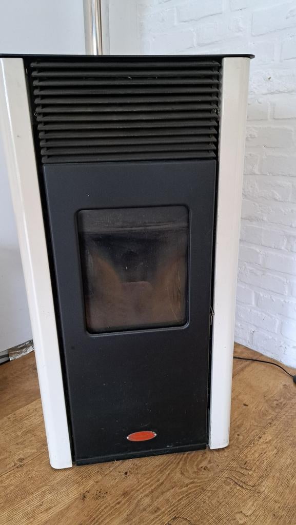 Poêle à granulés Flumenfiré, Enlèvement, Poêle à granulés