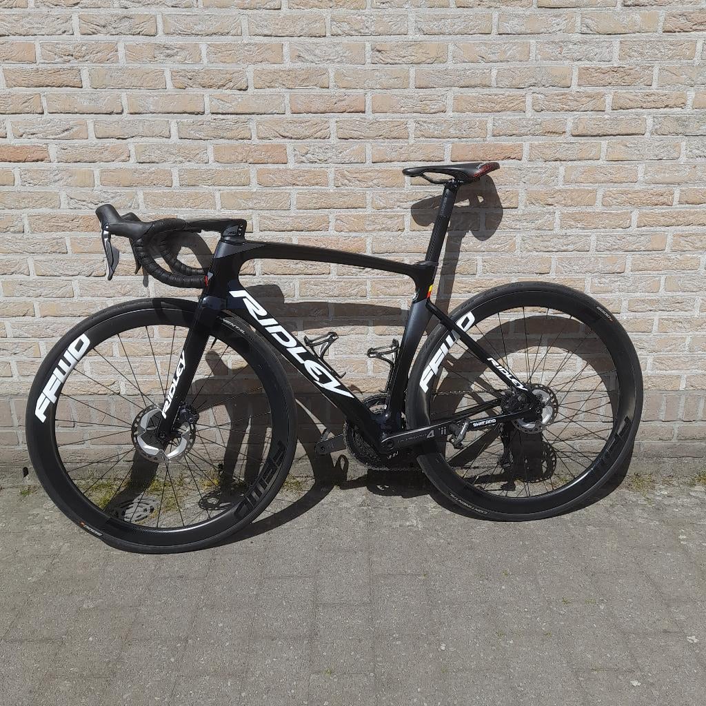 ridley noah fast, Ophalen