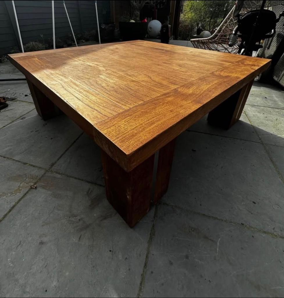 Salontafel uit houtsoort ‘teak’, Ophalen, 50 tot 100 cm, 50 tot 100 cm, Zo goed als nieuw