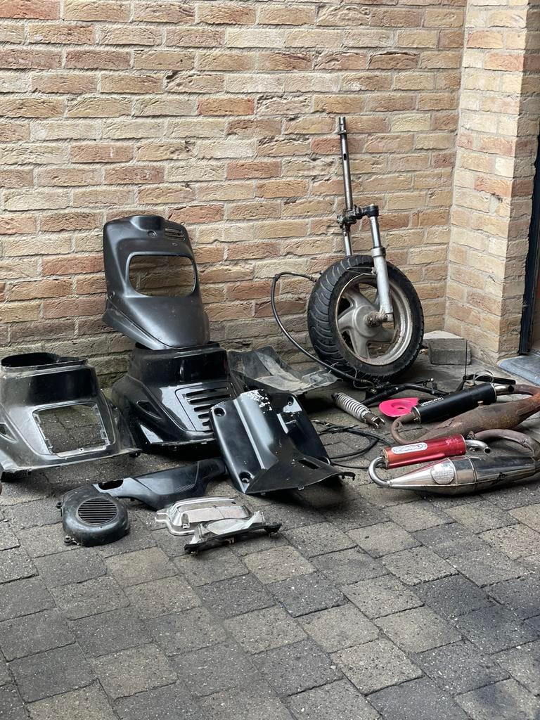 Lot onderdelen booster spirit, Fietsen en Brommers, Brommeronderdelen | Algemeen, Gebruikt, Ophalen