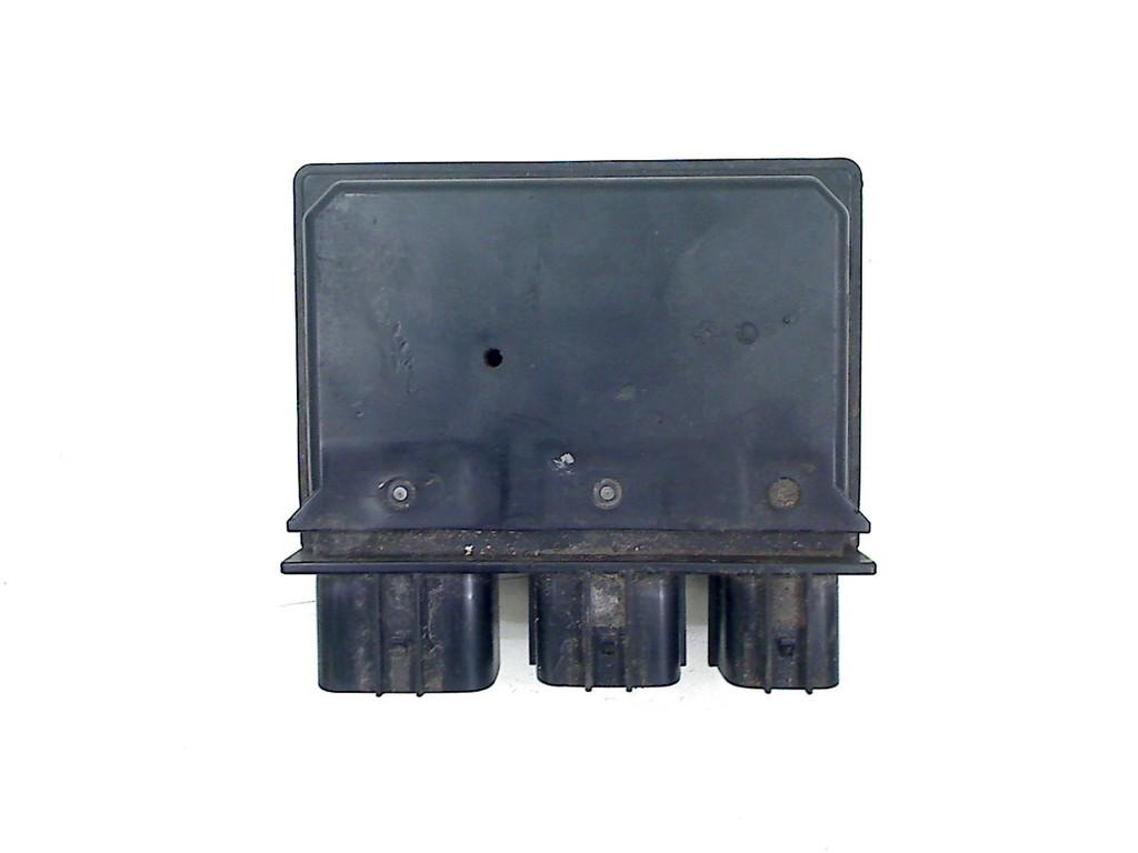 BOITIER FUSIBLES ER-6 2009-2011 (ER6 ER-6F ER-6N EX650), Motos, Dhr. S. di Majo, Utilisé, Info@cama-motorparts.nl, P.J. Troelstraweg 8 8
3144 CX  MAASSLUIS, NL