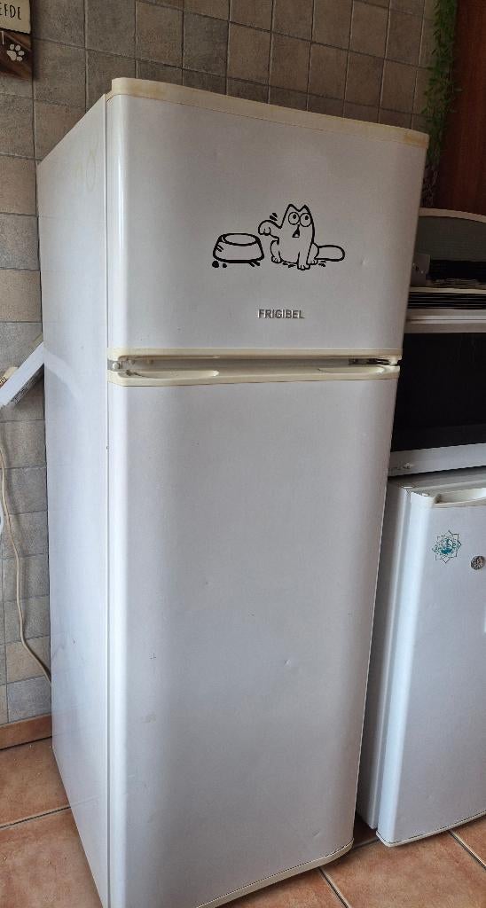 Frigo met diepvries vak Te Koop, Elektronische apparatuur, Koelkasten en IJskasten, Ophalen, 120 tot 140 cm, Zo goed als nieuw