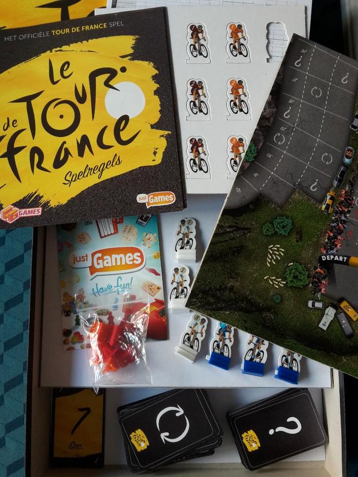 Le Tour de France, als nieuw, 2-4 spelers, 8+, + gratis demo, Hobby & Loisirs créatifs, Jeux de société | Jeux de plateau, Neuf