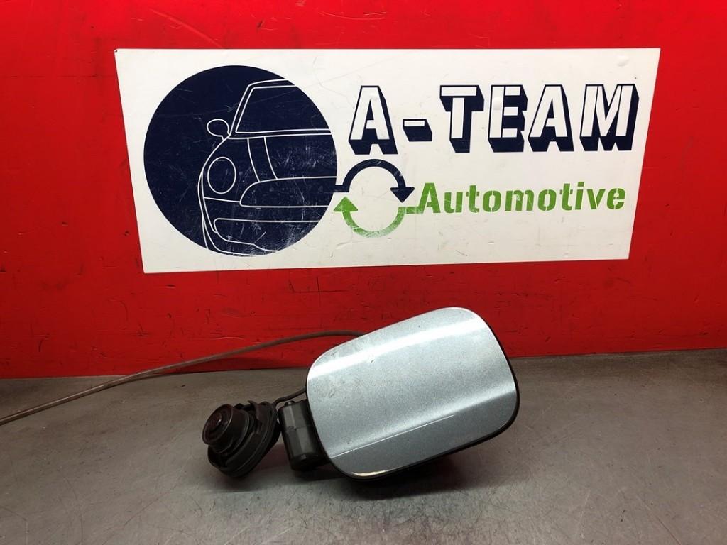 TRAPPE D'ESSENCE Golf V Variant (1K5) (1K9809857), Autos : Pièces & Accessoires, Utilisé, Volkswagen