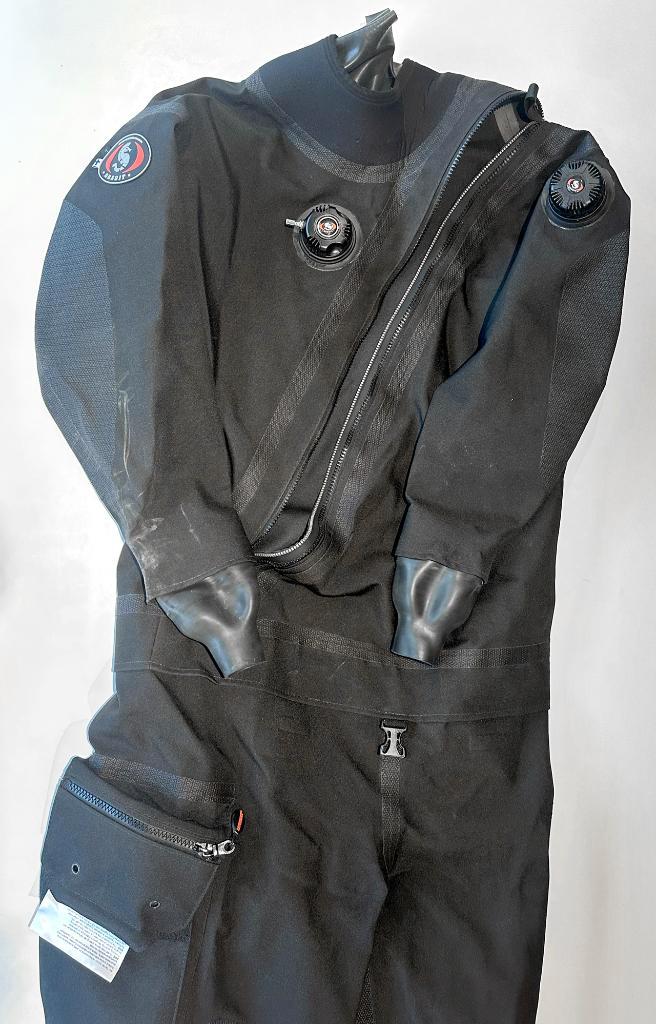 Droogpak Ursuit incl Forth Element Halo 3D onderpak, Watersport en Boten, Duiken, Zo goed als nieuw, Duikpak, Ophalen