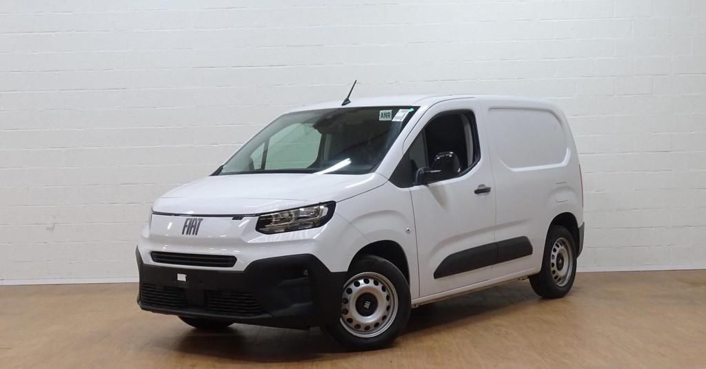 Fiat Doblò 1.5 BlueHDI 130 AT8 L1 Light, Autos, Camionnettes & Utilitaires, Achat, 4 portes, Entreprise, 3 places