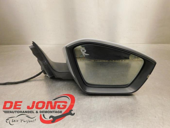 Buitenspiegel rechts van een Skoda Superb, Auto-onderdelen, Spiegels, Skoda, Gebruikt, 3 maanden garantie, Ophalen of Verzenden