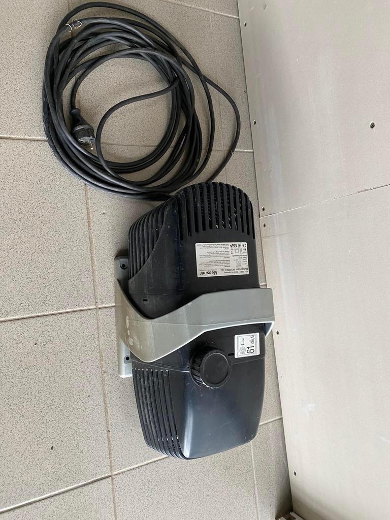 Pompe de bassin/pompe à eau/étang/pompe, Jardin & Terrasse, Accessoires pour étangs, Enlèvement, Comme neuf, Pompe de bassin