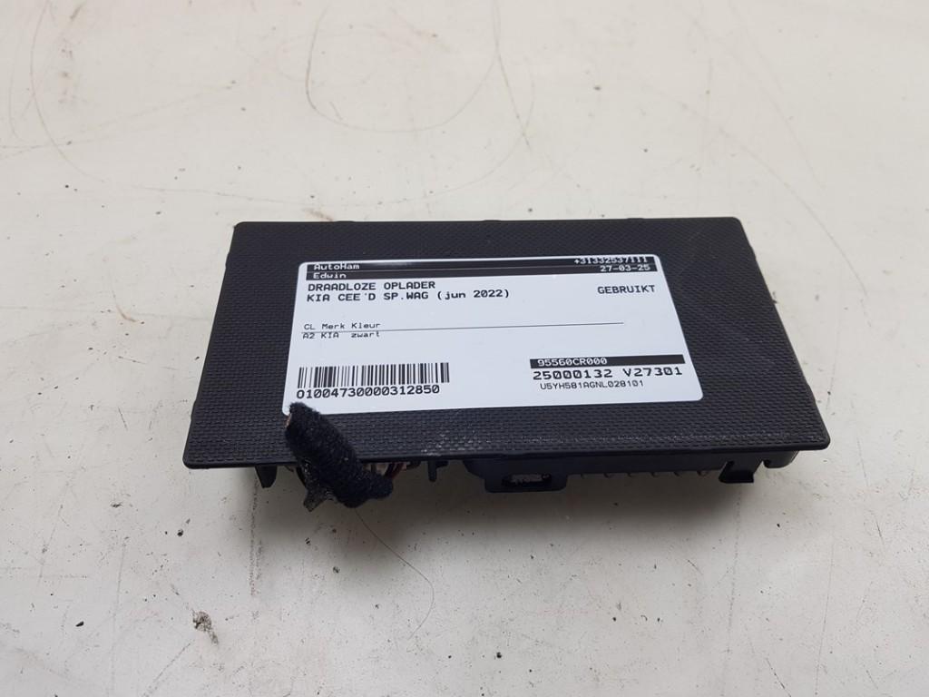 DIVERSEN Kia Ceed Sportswagon (CDF) (|95560CR000|), Auto-onderdelen, Overige Auto-onderdelen, Kia, Gebruikt