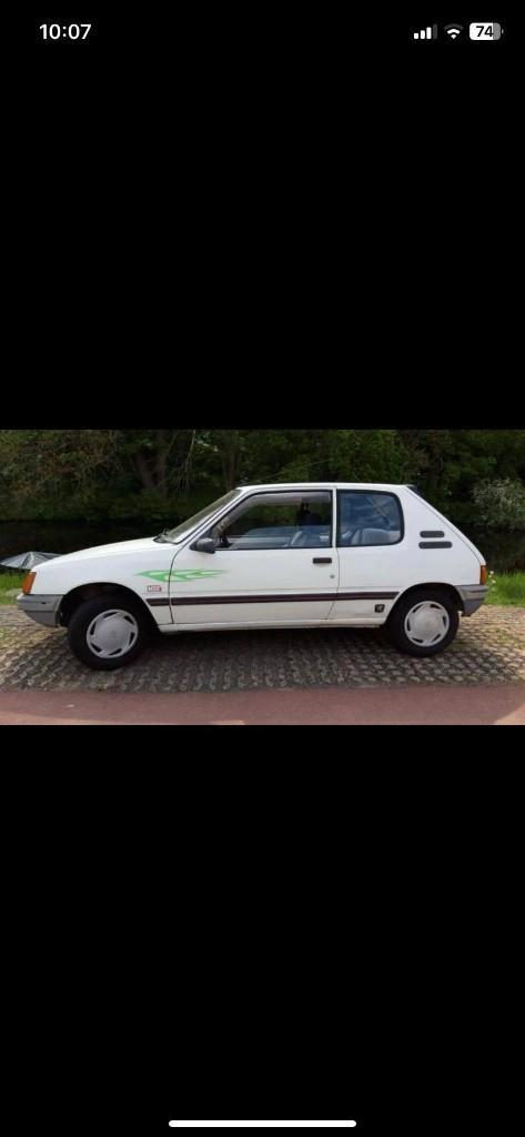 Peugeot 205 Oldtimer Bouwjaar 1987 te koop, Auto's, Oldtimers, Particulier, Radio, Peugeot, Ophalen