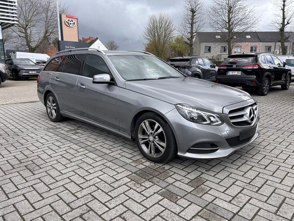 Mercedes-Benz E 220 AVANTGARDE CDI, Auto's, Elektrische ramen, Euro 5, Zwart, 120 kW
