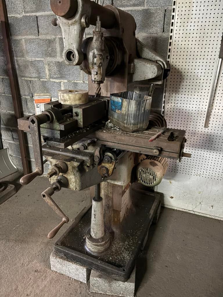 Frees, Doe-het-zelf en Bouw, Gereedschap | Freesmachines, Ophalen, Gebruikt, Elektrisch