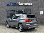 BMW X1 sDrive20i High Executive LEDER|PANO|HEAD-UP|MEMORY|KE, Auto's, Parkeerassistent, Zwart, Bedrijf, SUV of Terreinwagen